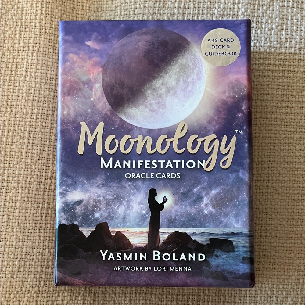 MOONOLOGY MANIFESTATION Oracle Cards and Guidebook
